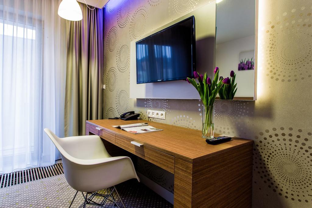 Hubska Apartments Wroclaw Oda fotoğraf